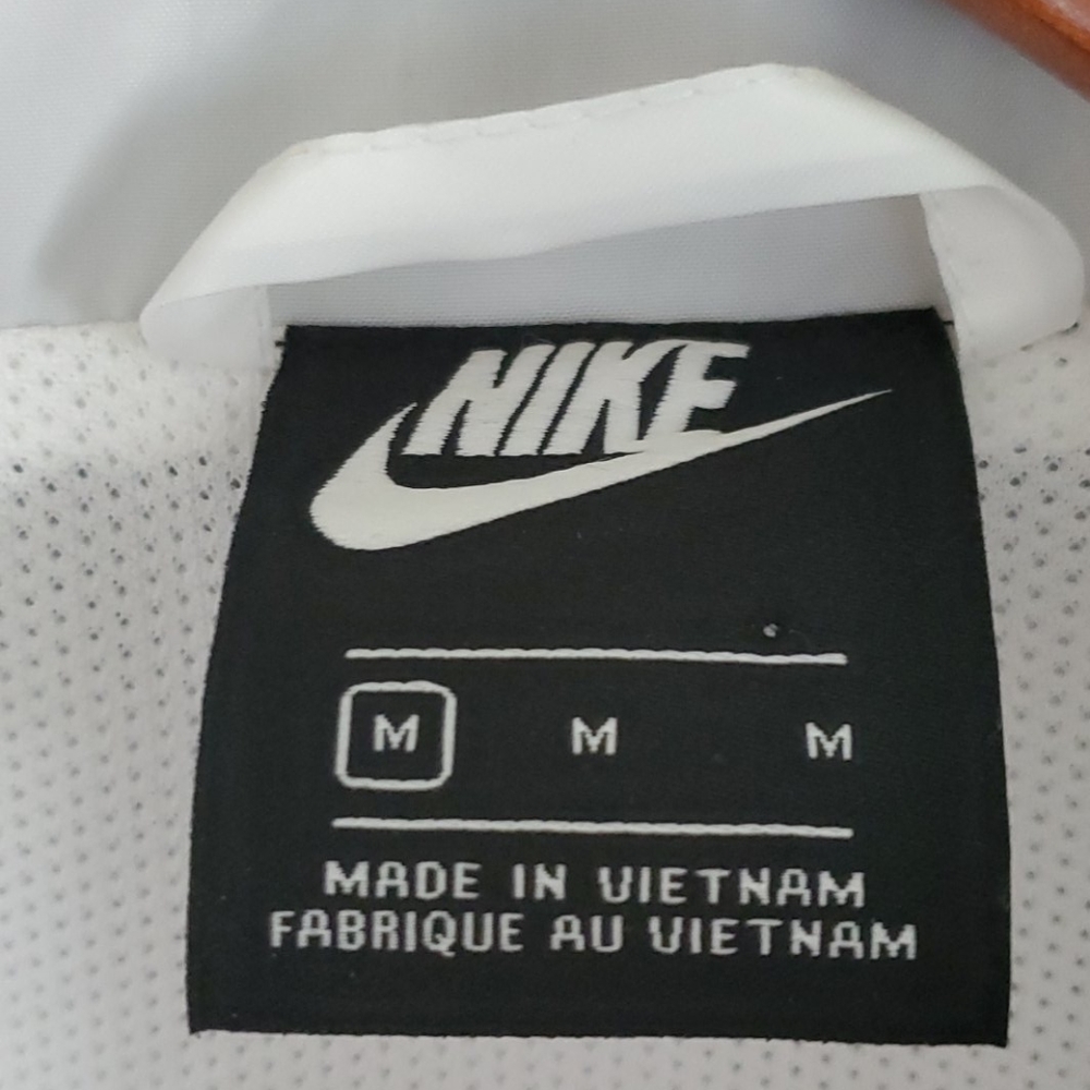 Nike windbreaker - Picture 3 of 11